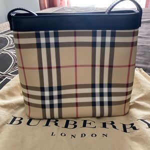 AUTHENTIC BURBERRY tote (BLK/NOVA)